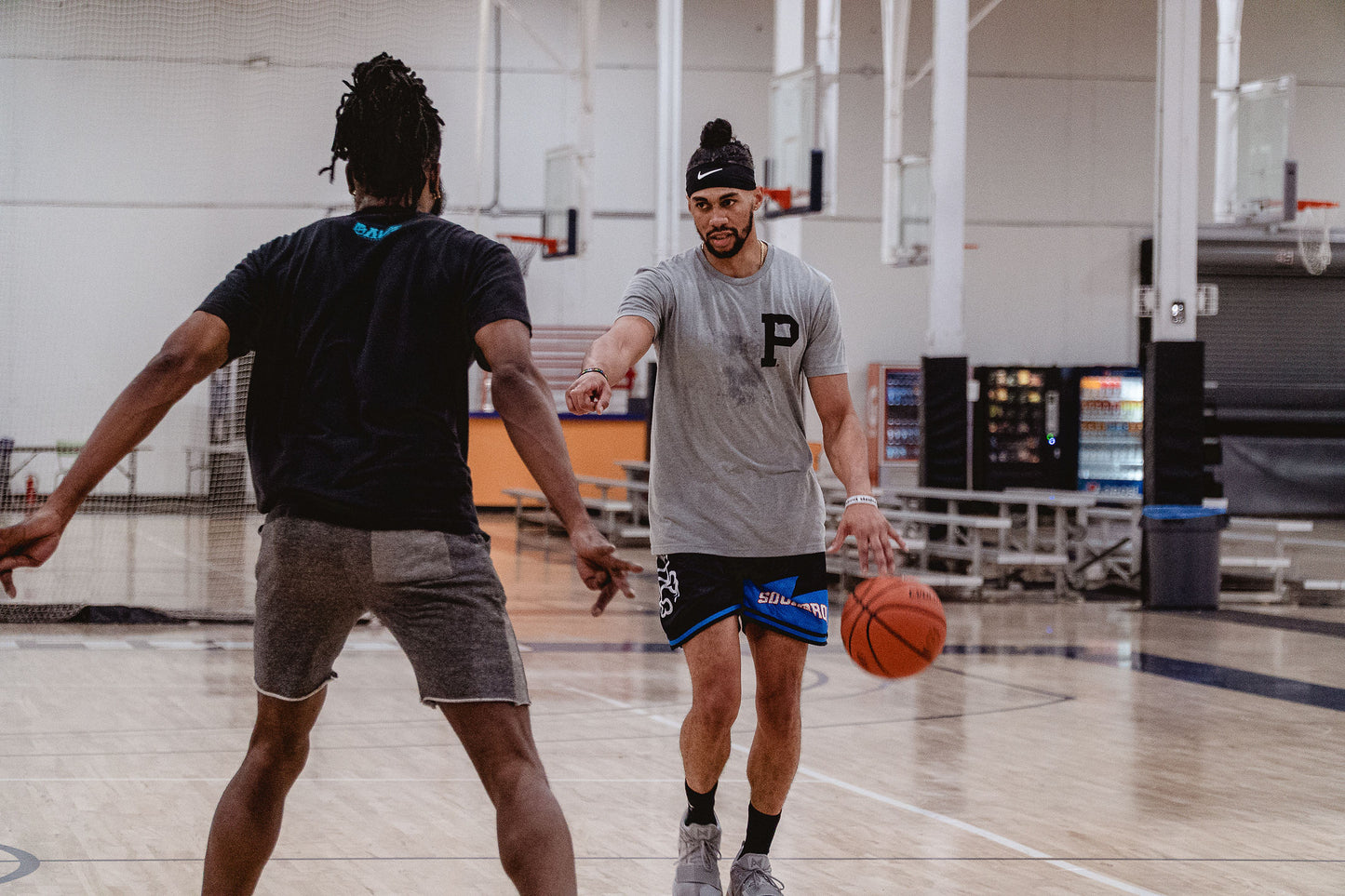 SQDN X BULLIES Shorts "BLACK"