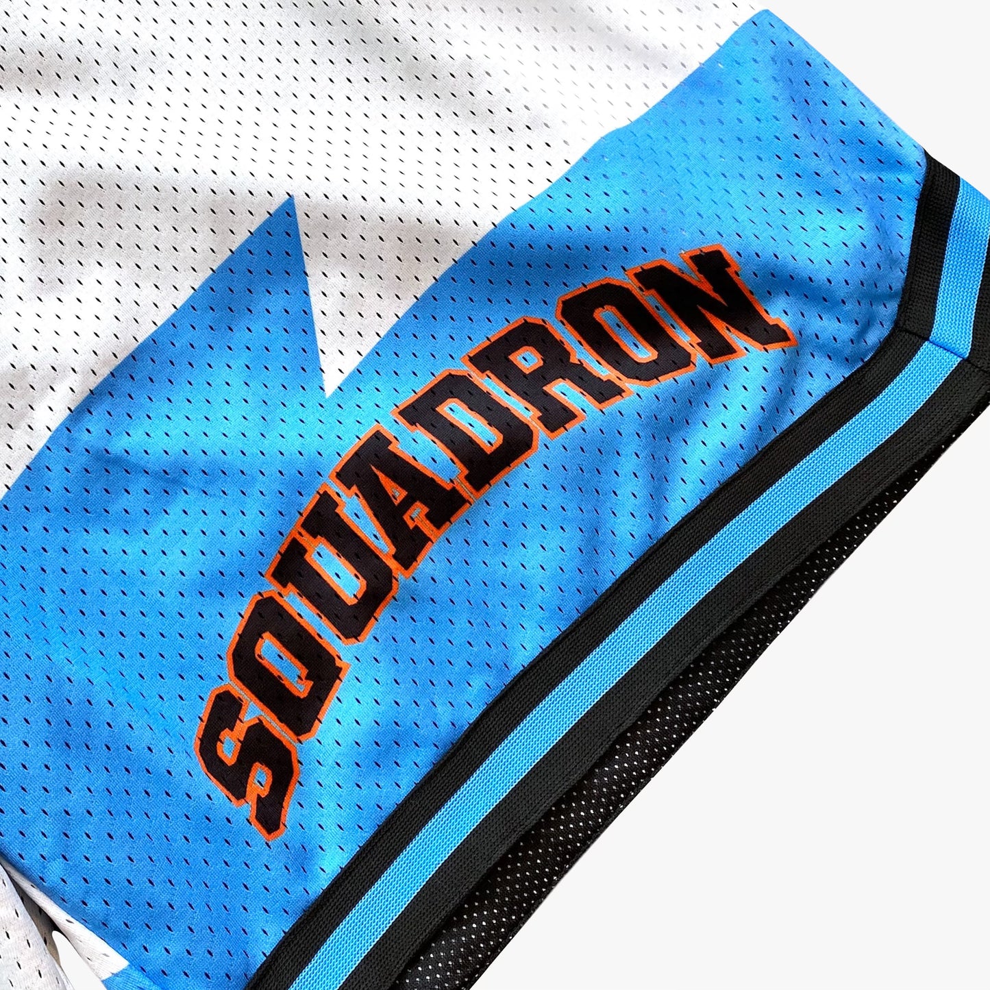 SQDN X BULLIES Shorts "WHITE"