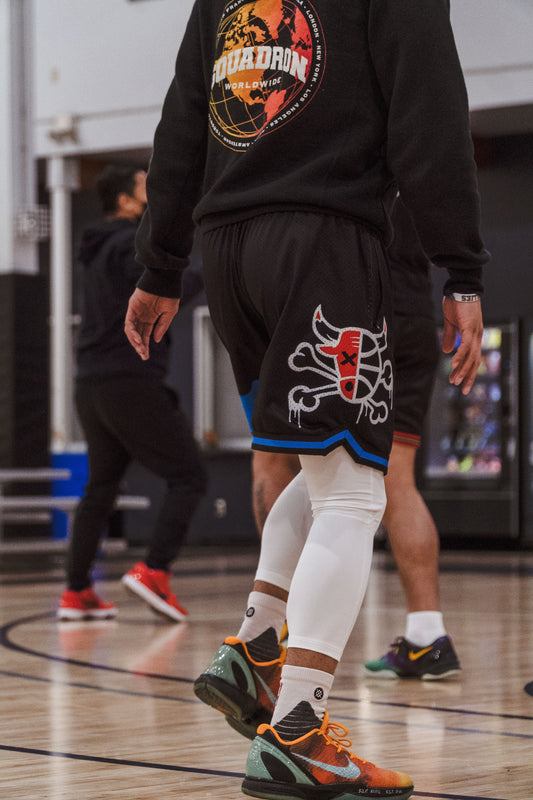 SQDN X BULLIES Shorts "BLACK"